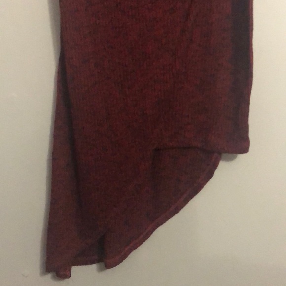 Red and black rubbed knit midi dress - Picture 4 of 5